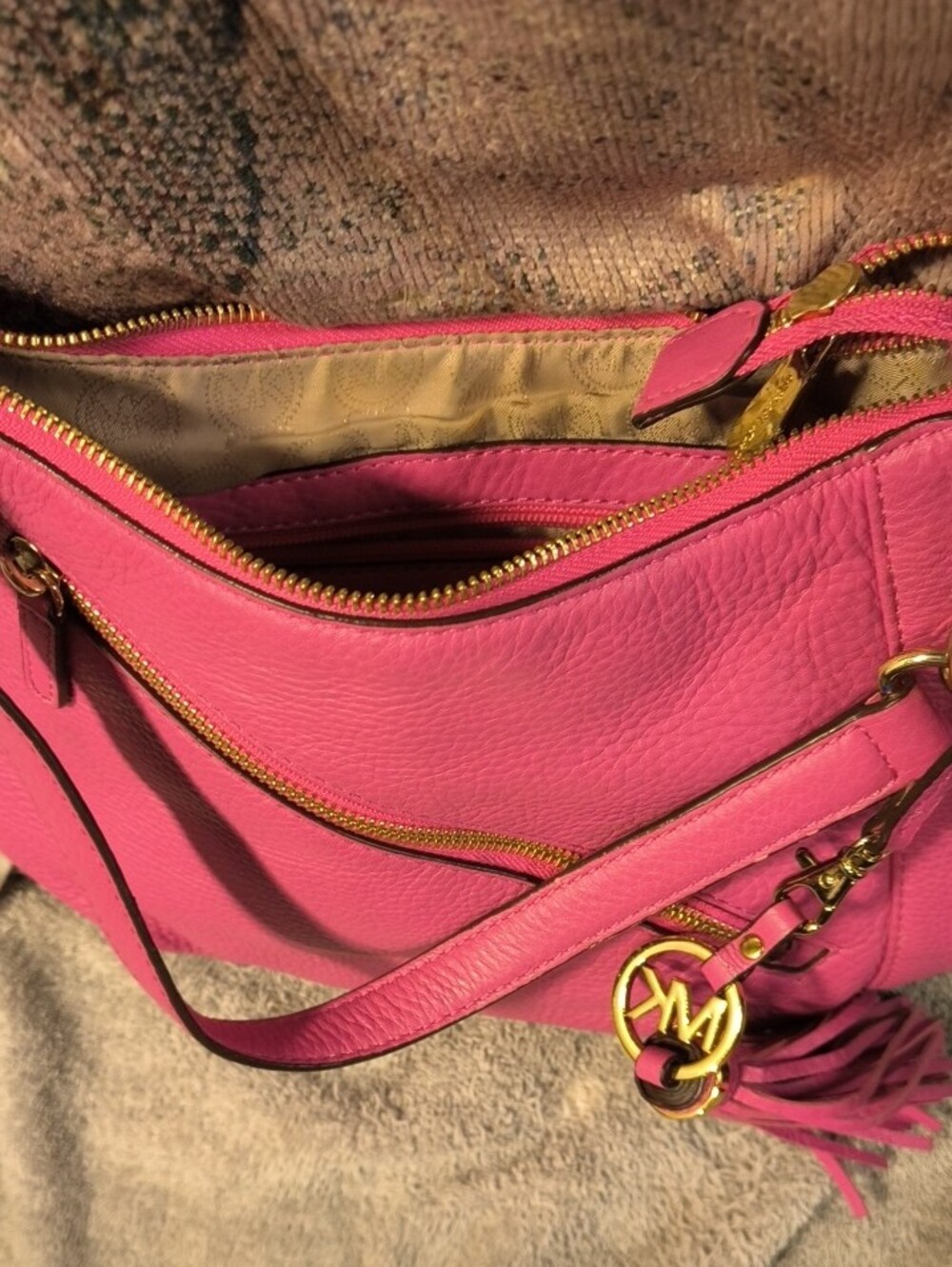 Michael Kors Hot Pink Pebbled Leather Hobo with Tassel - Picture 3 of 3